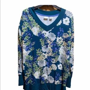 Westbound Women’s V Neck Small Blue Shirt